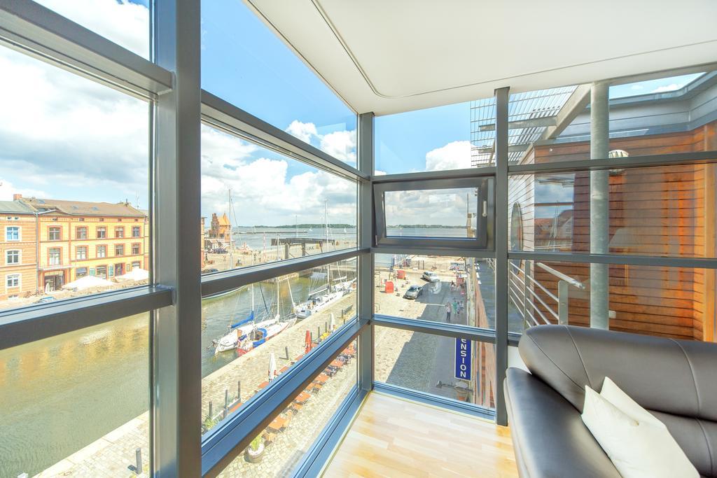 Hochwertige Apartments Im Stralsunder Hafen Eksteriør billede